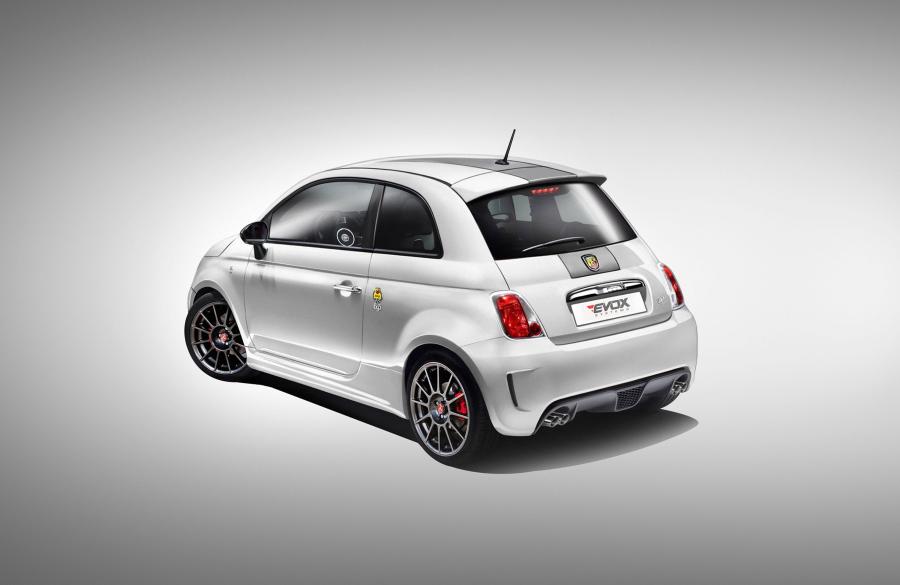  Abarth 695 by EVOX Performance 2016 года  (фото 2 из 4)
